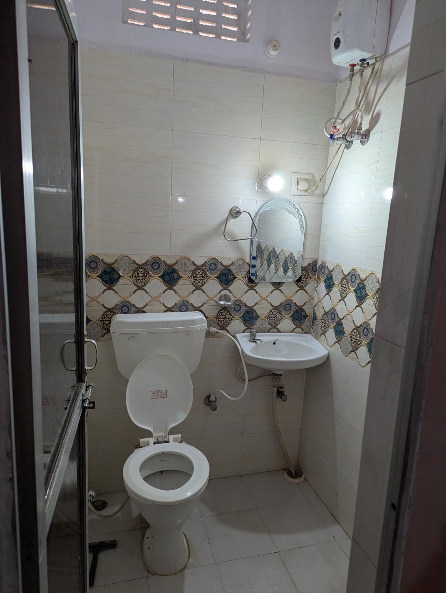 Hotel The Pushkar Flower 객실 사진